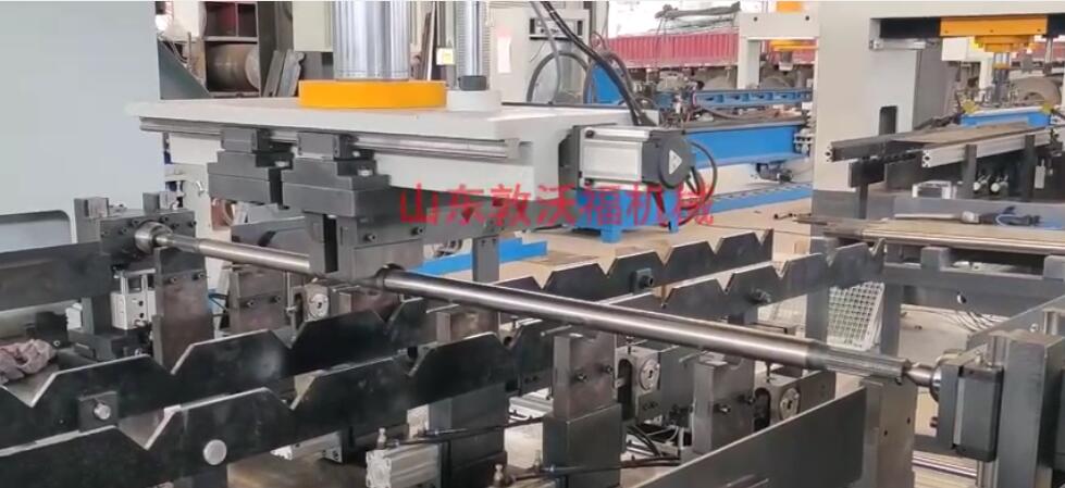 汽車(chē)傳動(dòng)軸校直機生產(chǎn)線(xiàn)-框式